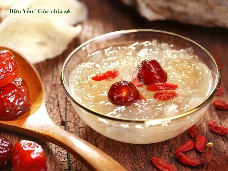 Yến chưng táo đỏ kỷ tử