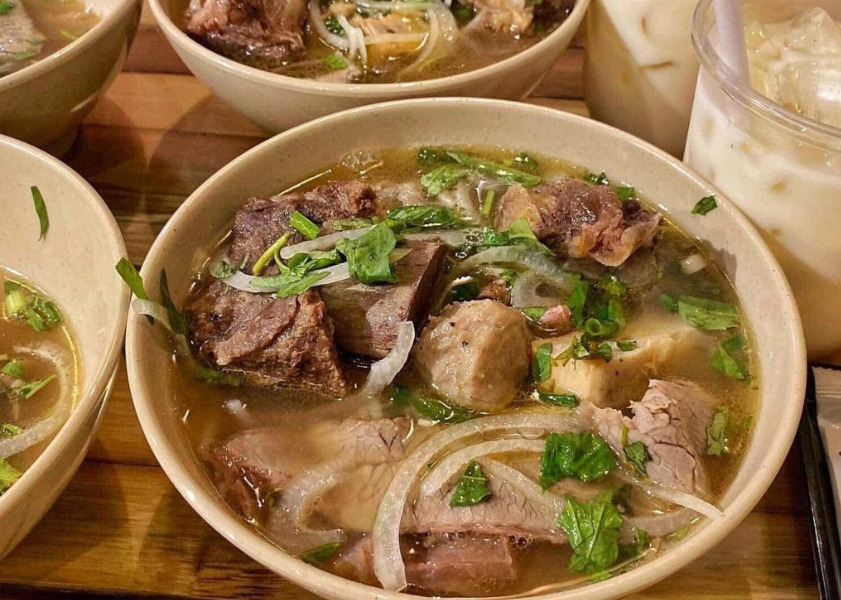 Tô bún bò Huế Xưa thơm ngon