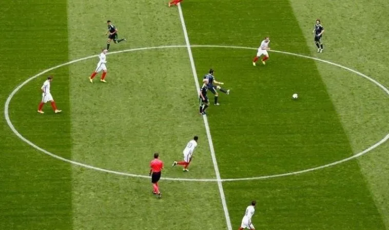 Hình ảnh minh họa xác định bóng trong cuộc và bóng ngoài cuộc