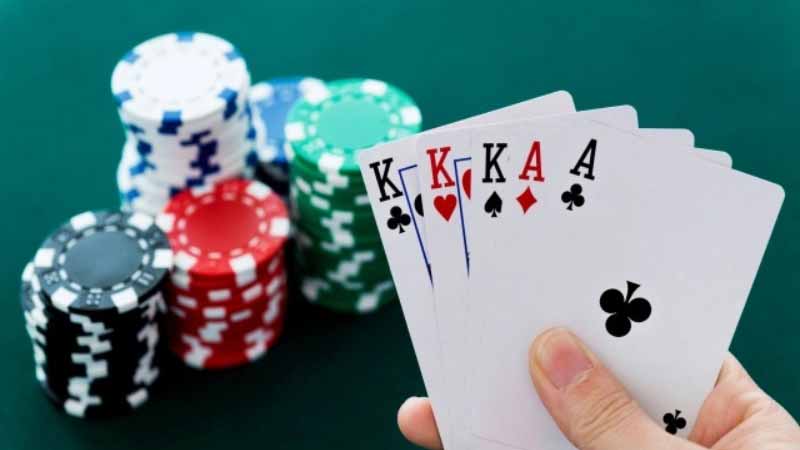 Phân biệt bài tiến lên theo vùng miền