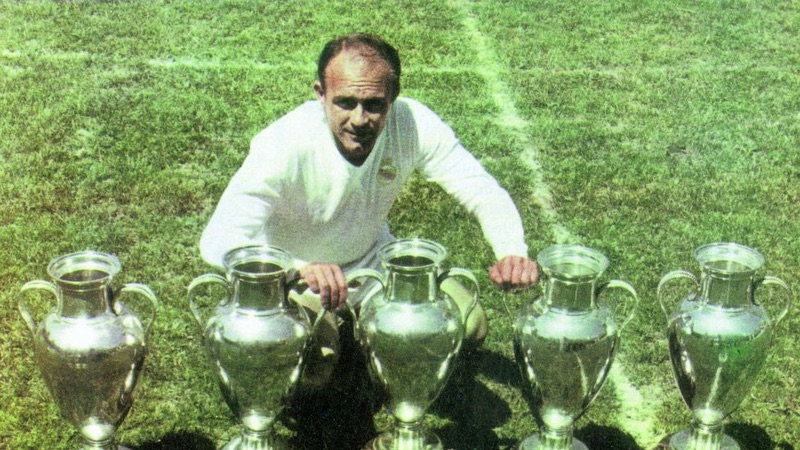 Alfredo Di Stefano giành Siêu Quả Bóng Vàng