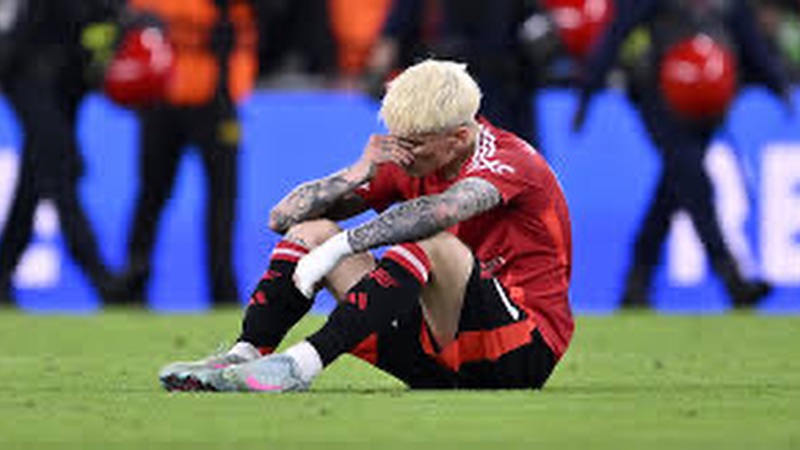 Cầu thủ Alejandro Garnacho - Kỳ vọng vỡ tan thành áp lực