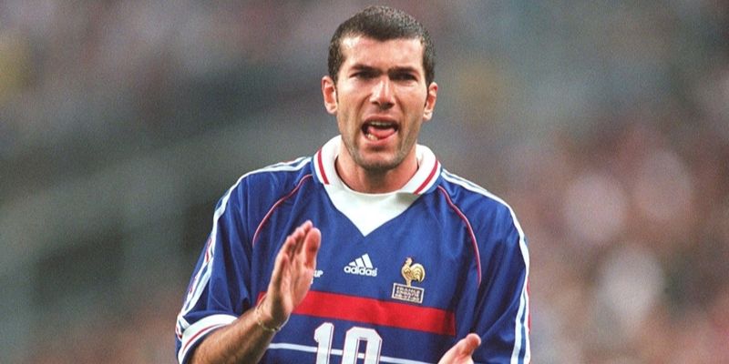 Tiểu Sử HLV Zinedine Zidane - Huyền Thoại Bóng Đá Thế Giới