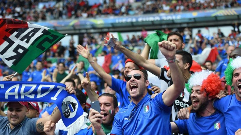 Tifosi là gì? Khám phá linh hồn của bóng đá Italia