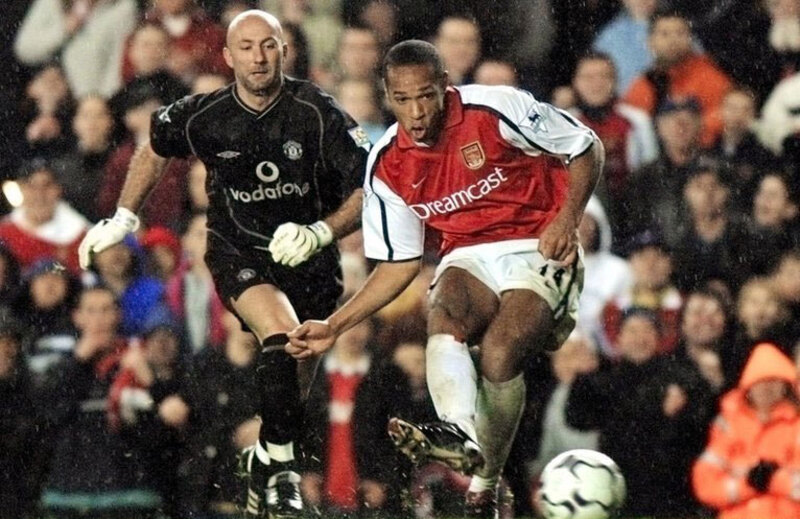 Thierry Henry - Biểu tượng tốc độ của Arsenal